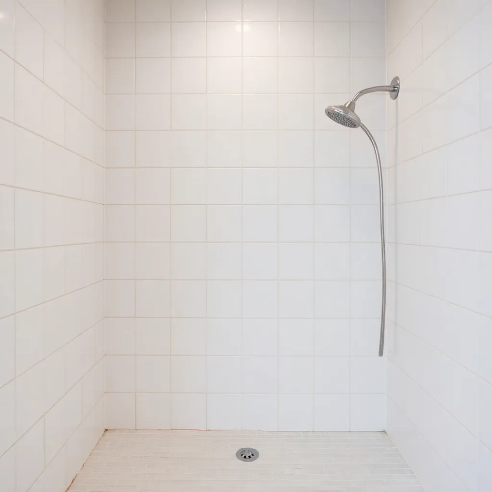 Co najpierw płytki czy prysznic