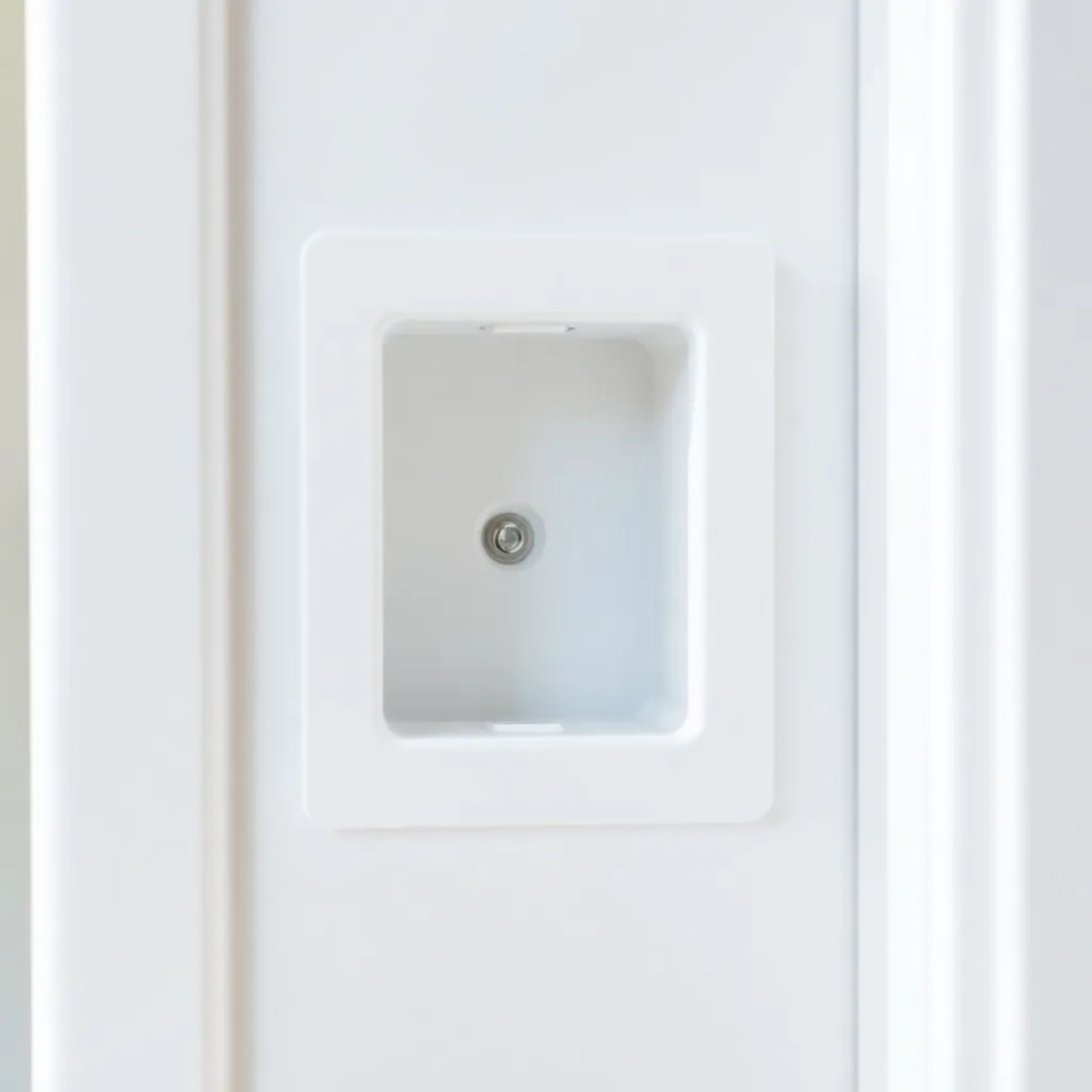 jak zamontować klamkę w drzwiach balkonowych