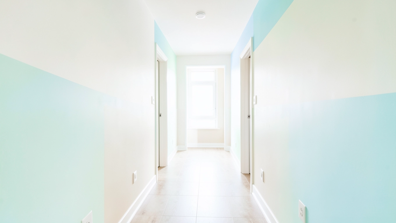 Jasne kolory fototapet rozjaśniające ciasny hol