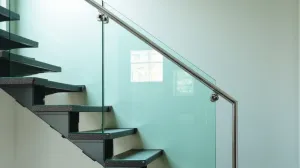 balustrada szklana na schody