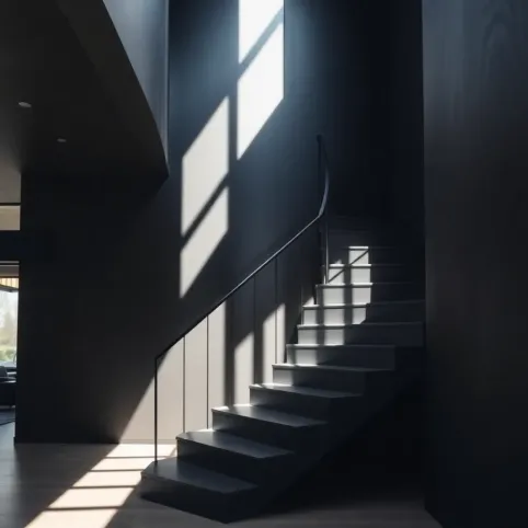 Czarne schody w domu