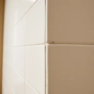 Czy można kłaść płytki bez fugi