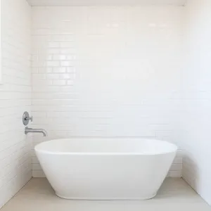 Czy za wanną kładzie się płytki