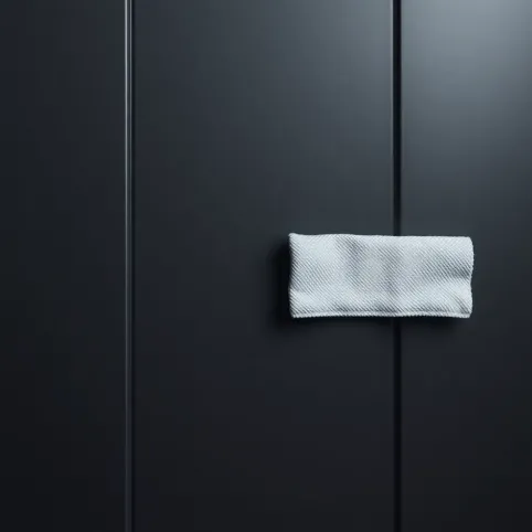 Czym czyścić drzwi antracyt