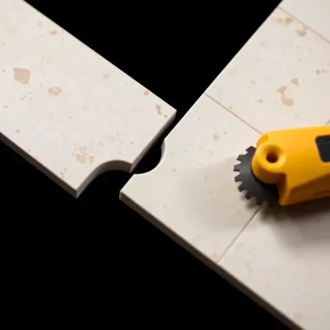 Dlaczego płytki pękają przy cięciu