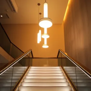 Długie Lampy Na Klatkę Schodową