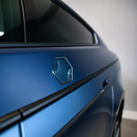 Ile odszkodowania za wgniecione drzwi samochodu