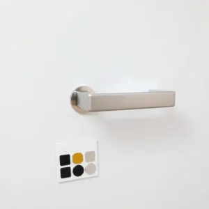 jak dobrać klamkę do drzwi wewnętrznych