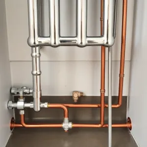 Jak podłączyć grzejnik łazienkowy z podłogówką