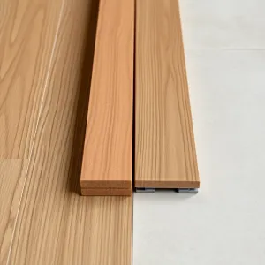 Korek do łączenia paneli z płytkami