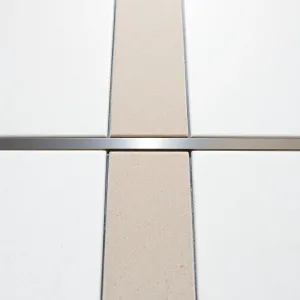 Listwa łącząca płytki z płytkami