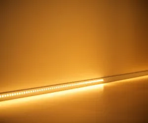 Listwa LED podłogowa