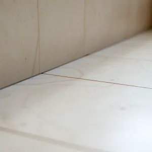 Listwa schodowa do płytek antypoślizgową