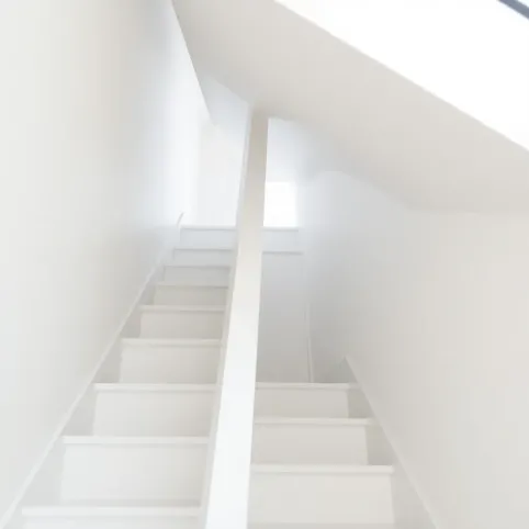 Listwy maskujące do schodów strychowych