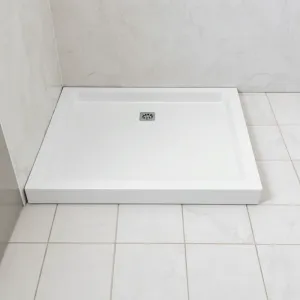 Montaż brodzika z konglomeratu na płytkach