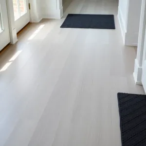 Nowoczesna podłoga w przedpokoju