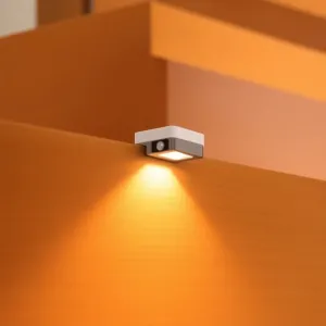 Oświetlenie schodowe 230V do puszki Fi 60mm z czujnikiem ruchu