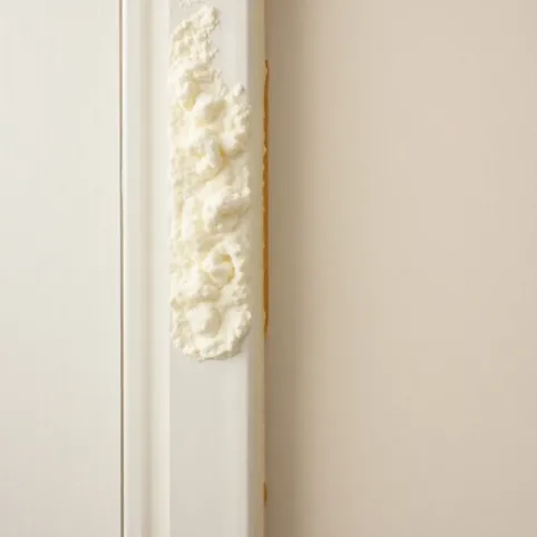 Pianka montażowa do drzwi wewnętrznych