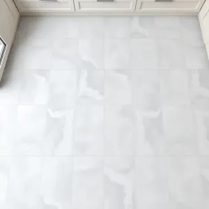 Płytki PCV do kuchni na podłogę