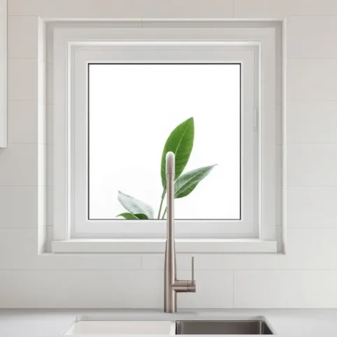 Płytki przy oknie w kuchni