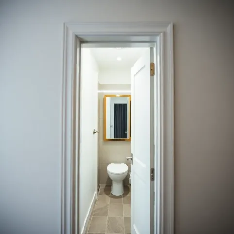 Szerokość drzwi do łazienki w hotelu