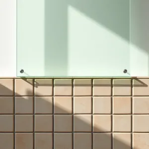 Szkło na stare płytki w kuchni