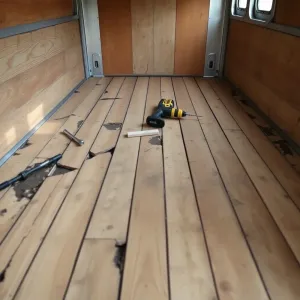 Wymiana podłogi w naczepie koszt