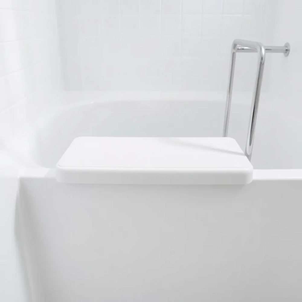 Stopień do wanny z poręczą