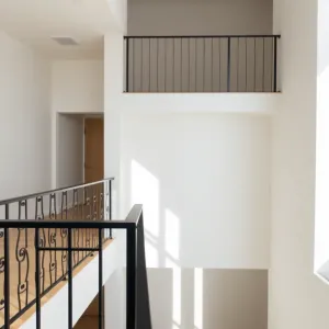 Balustrady kute wewnętrzne nowoczesne